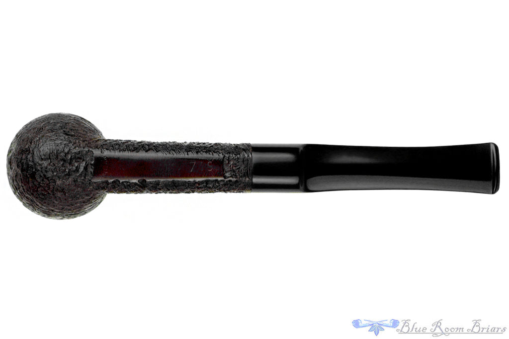 Blue Room Briars is proud to present this Old England (Sasieni) 71S Rusticated Dublin Estate Pipe