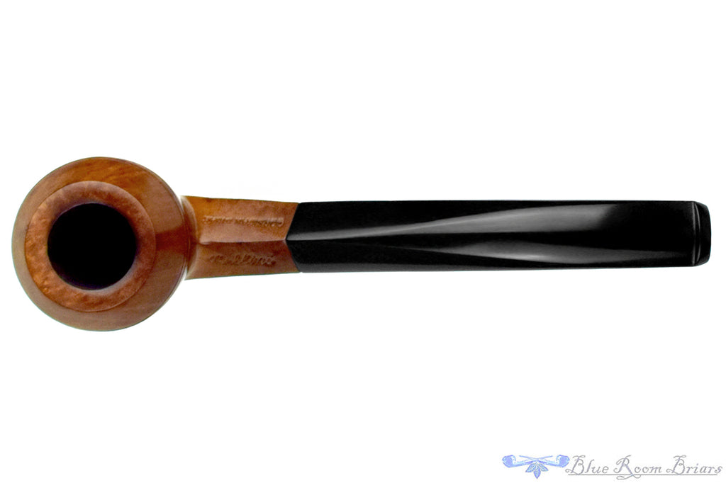 Blue Room Briar is proud to present this Cellini Bulldog Estate Pipe