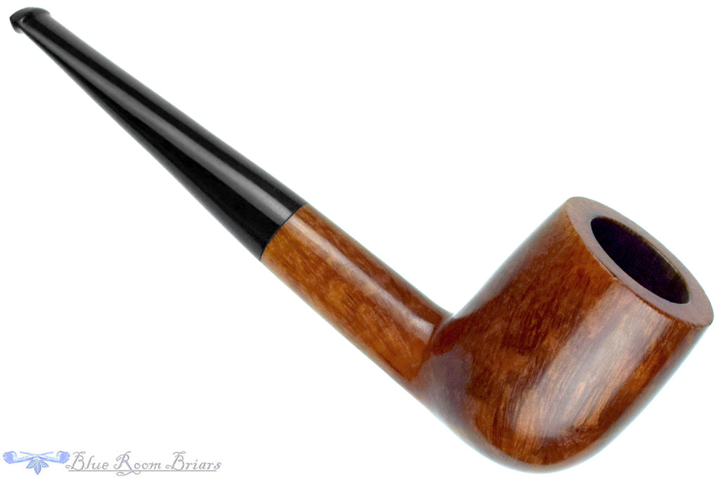 Blue Room Briar is proud to present this Cellini Original Billiard Sitter Estate Pipe
