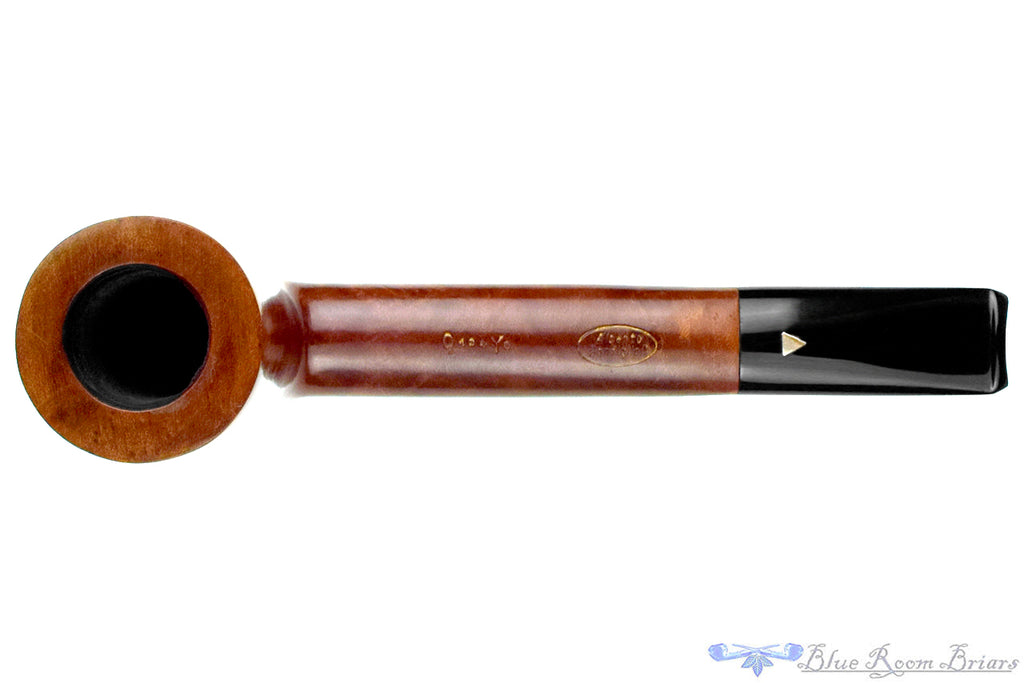 Blue Room Briar is proud to present this Alberto Bonfiglioli Free Form Canadian Sitter Estate Pipe