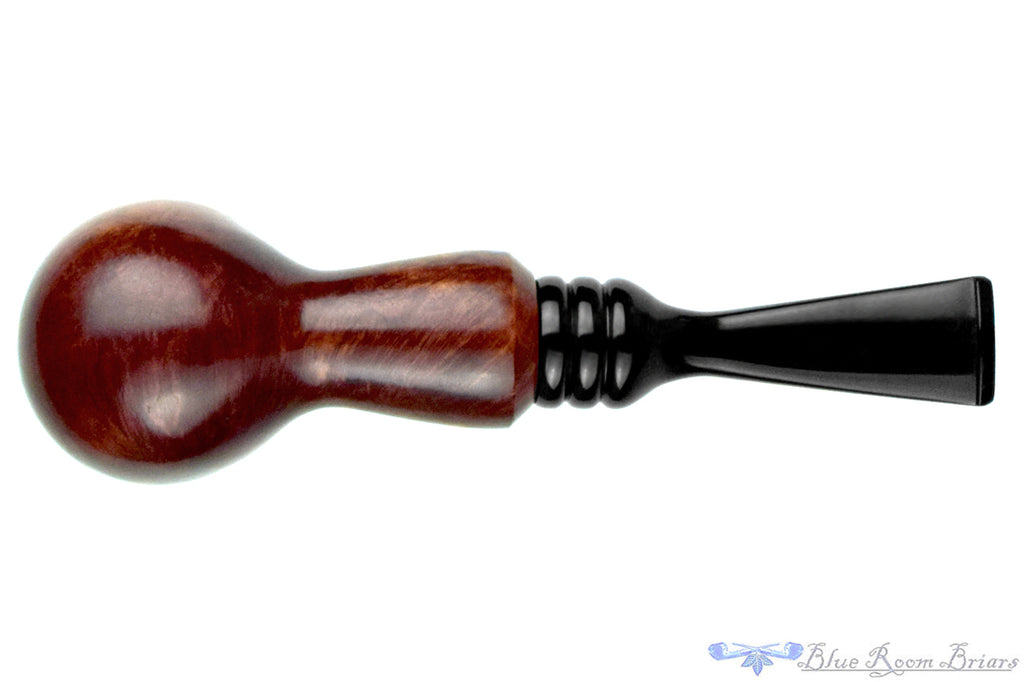 Blue Room Briar is proud to present this German Bruyere Egg (6mm Filter) Estate Pipe