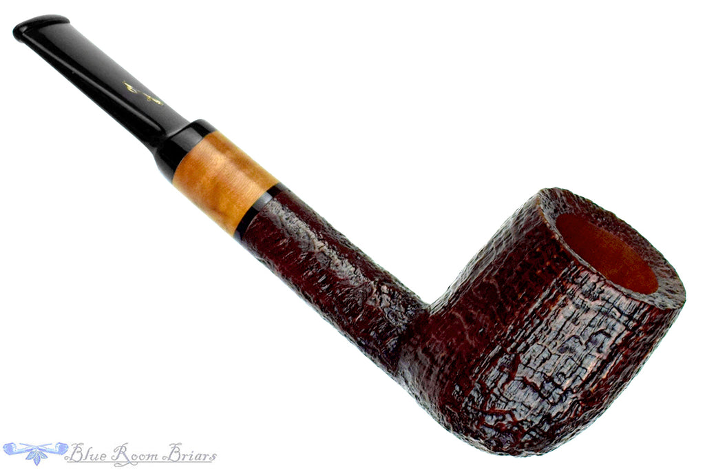 Blue Room Briar is proud to present this Savinelli 2023 Collection Sandblast Billiard with Briar (6mm Filter) Sitter UNSMOKED Estate Pipe