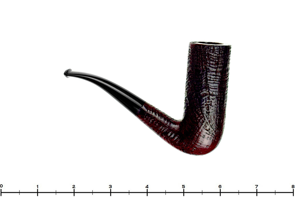 Blue Room Briar is proud to present this Tsuge Topper Bent Sandblast Chimney Stack