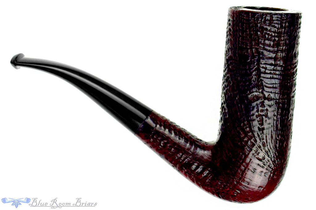 Blue Room Briar is proud to present this Tsuge Topper Bent Sandblast Chimney Stack