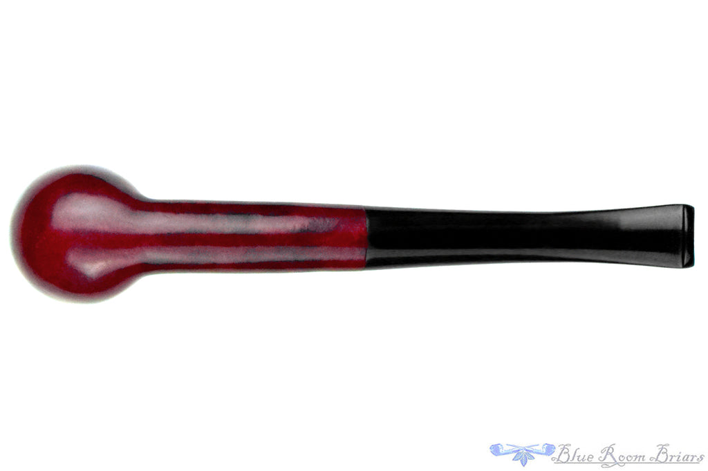 Blue Room Briar is proud to present this Dunhill Bruyere 34034 (1984 Make) Oval Shank Belge Estate Pipe