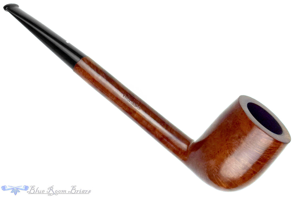 Blue Room Briar is proud to present this Dunhill Root Briar 61091 (1980 Make) Canadian Estate Pipe