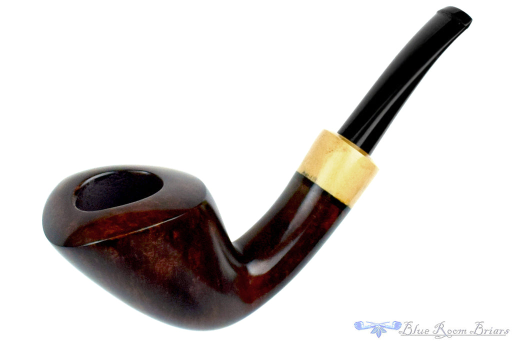 Blue Room Briars is proud to present this Erik Nielsen Pipe Grade C Danish Dublin with Boxwood