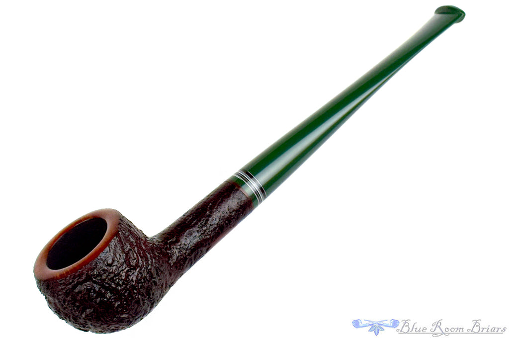 Blue Room Briars is proud to present this Reid Robertson Pipe 065 Sandblast Straight Prince with Fordite
