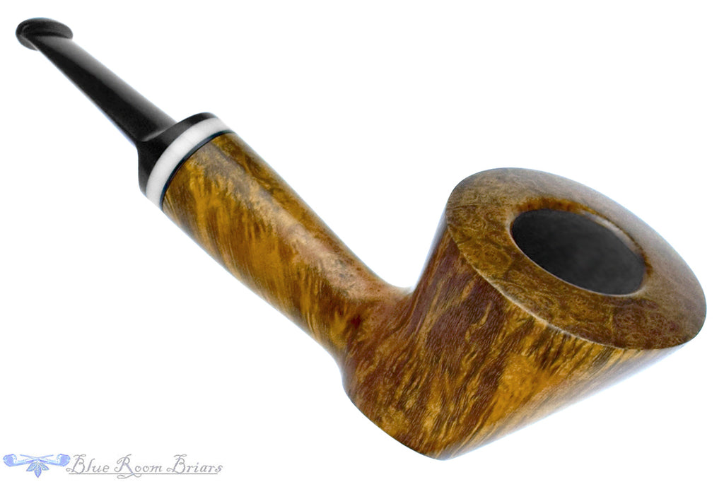 Blue Room Briars is proud to present this Charl Goussard Pipe Tipsy Dublin Sitter with Ivorite