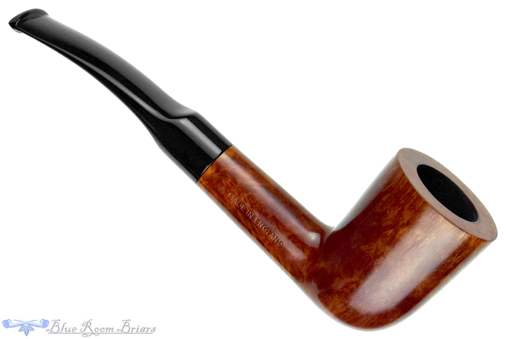 Blue Room Briars is proud to present this Willmer Straight Grain AA Bent Dublin Estate Pipe