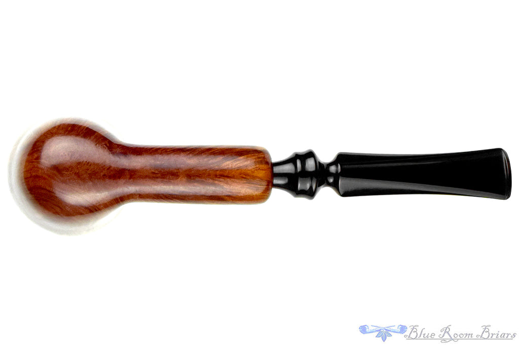 Blue Room Briars is proud to present this Willmer Straight Grain AA Grade Dublin Estate Pipe