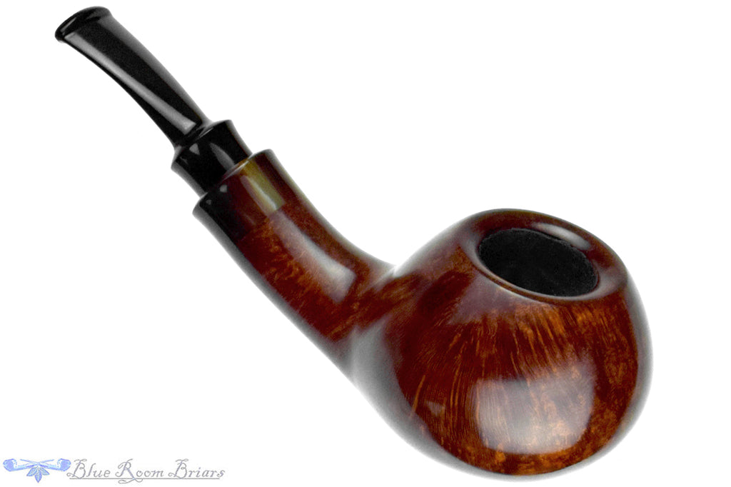 Blue Room Briars is proud to present this Yosef Zehnder Pipe 226 Bent Author with Buffalo Horn