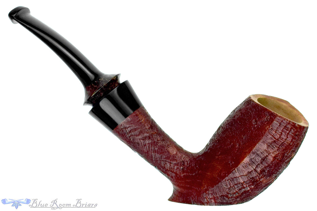 Blue Room Briars is proud to present this Doug Finlay Pipe 2533 Bent Sandblast Elephant's Foot Sitter with Black Palm