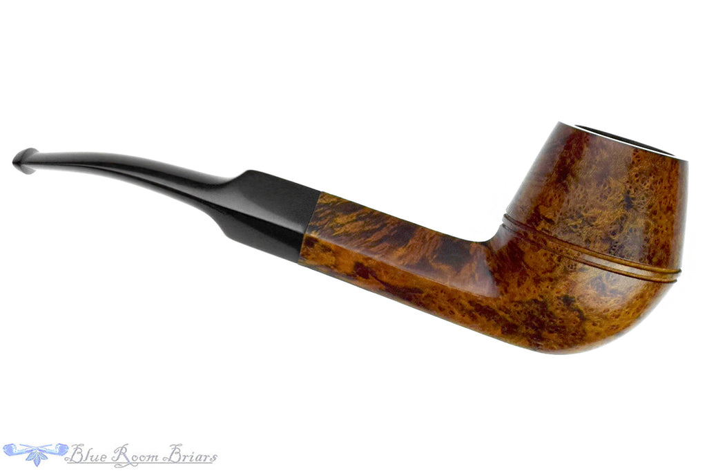 Blue Room Briars is proud to present this Toba 2 Bent Tall Bulldog Estate Pipe