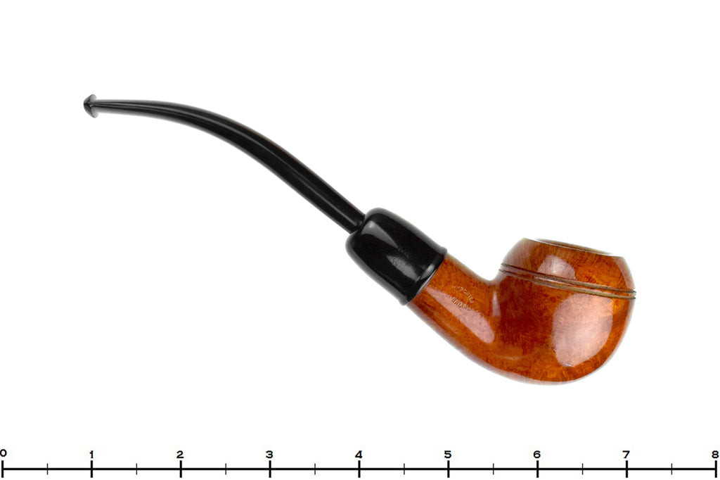 Blue Room Briars is proud to present this T.V. Pipe Bent Bullmoose UNSMOKED Estate Pipe