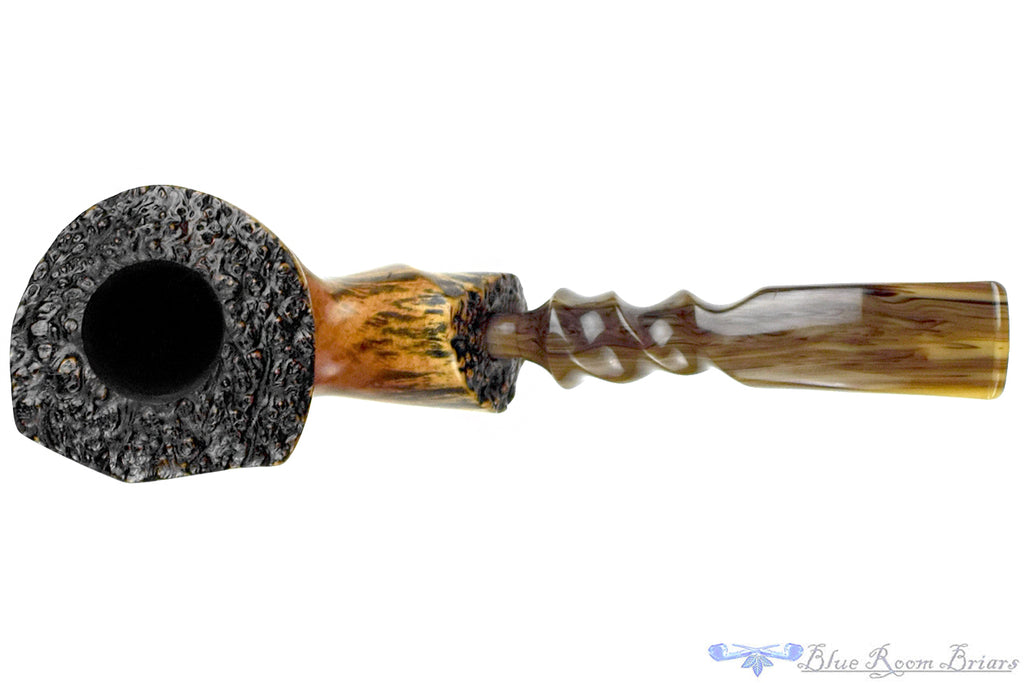 Blue Room Briar is proud to present this J.M. Boswell (2024 Make) Bent Panel Freehand with Plateaux Estate Pipe