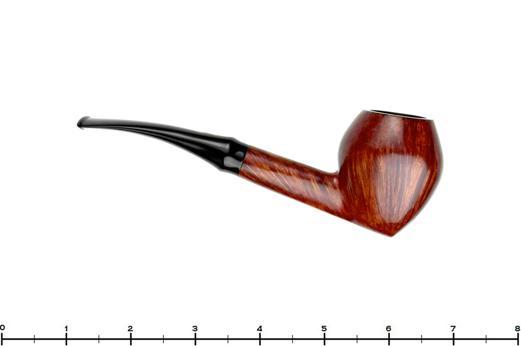 Blue Room Briars is proud to present this Peter Stokkebye (Jørgen Larsen) Bent Strawberry Estate Pipe