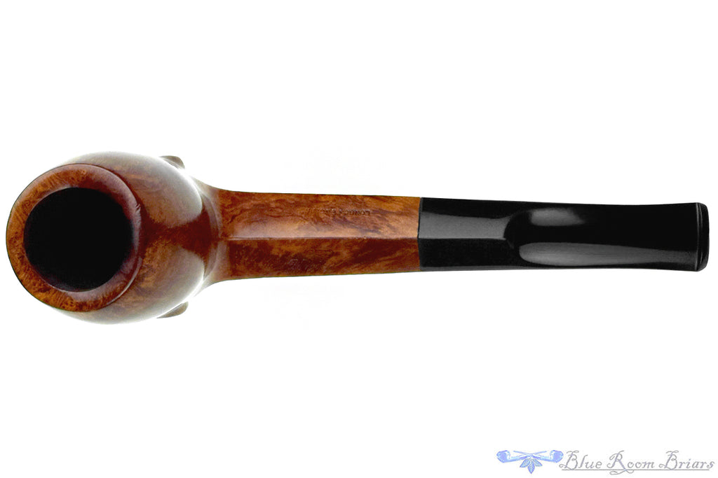 Blue Room Briars is proud to present this GBD Unique (Pre-Cadogan) Walrus with Diamond Shank Estate Pipe with Replacement Stem