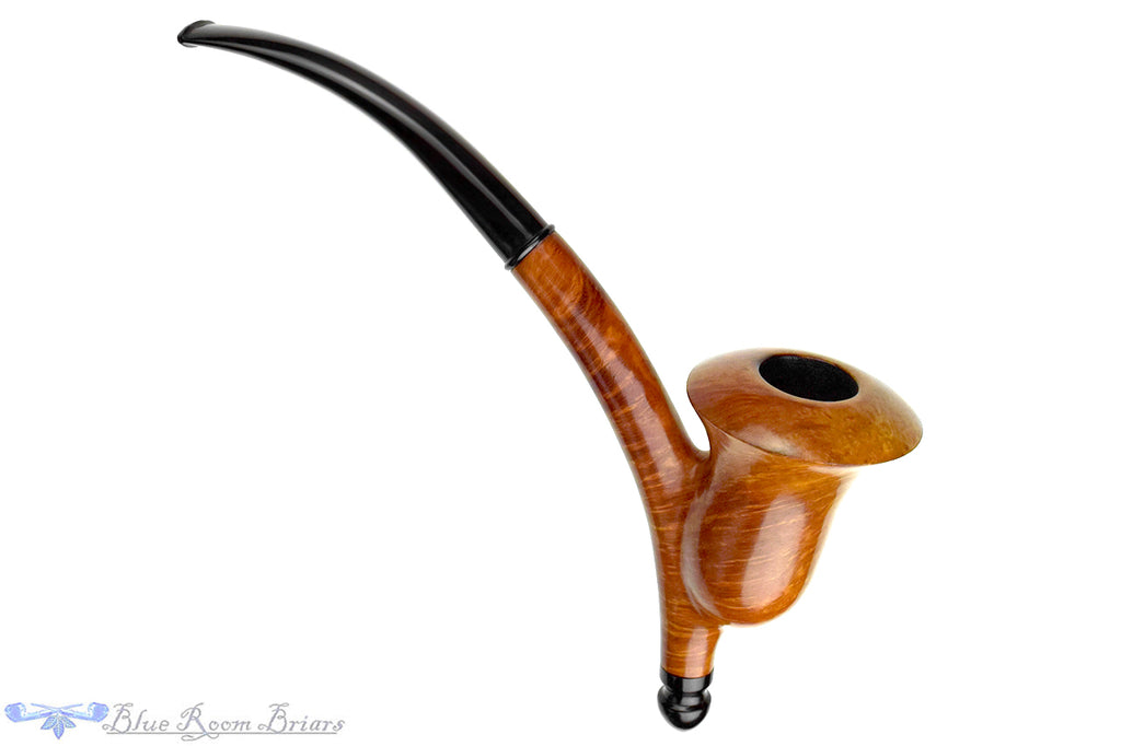 Blue Room Briars is proud to present this Ed Burak Connoisseur Bell Cavalier Estate Pipe
