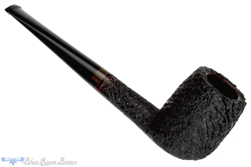 Blue Room Briars is proud to present this Yorgos Mitakidis Pipe Sandblast Billiard with Horn