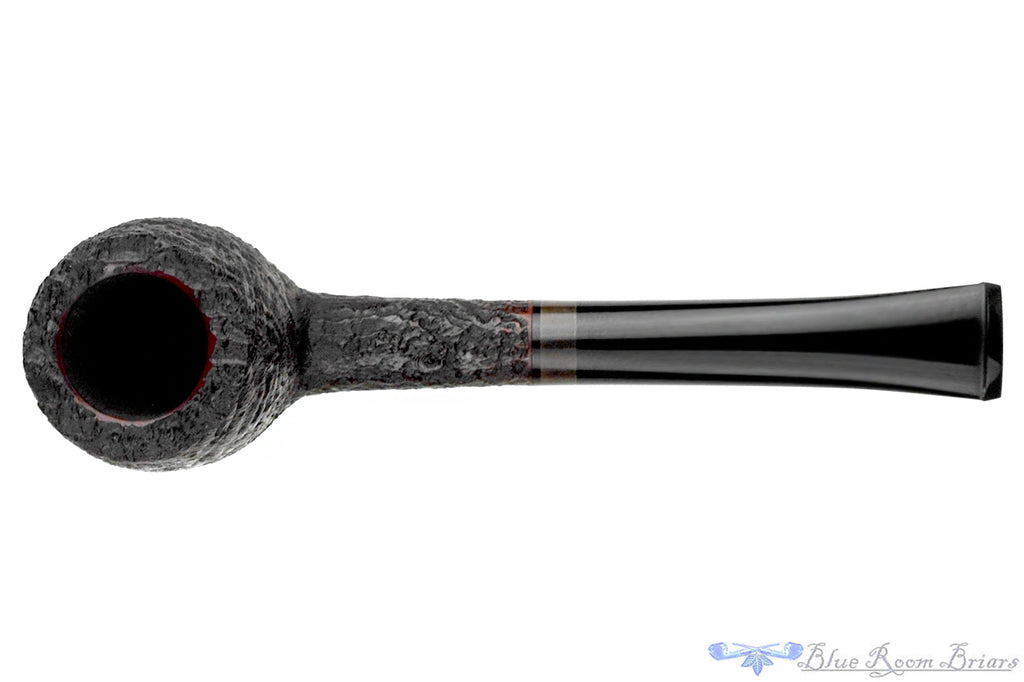 Blue Room Briars is proud to present this Yorgos Mitakidis Pipe Sandblast Billiard with Horn