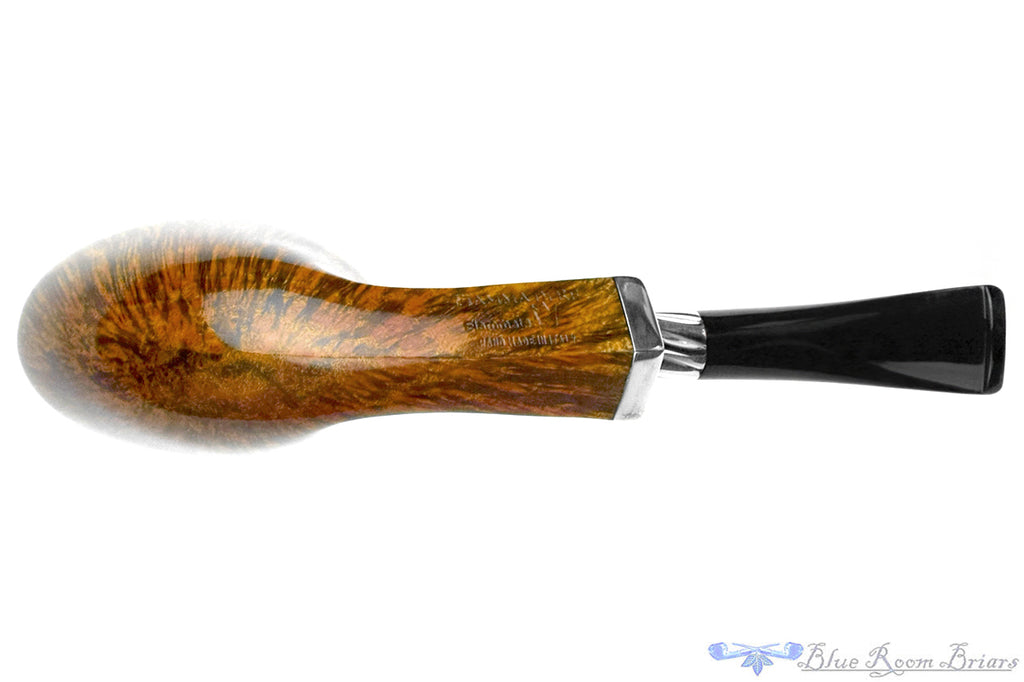 Blue Room Briars is proud to present this Fiamma di Re Flammata Crown Bent Fan Dublin with Diamond Shank and Silver