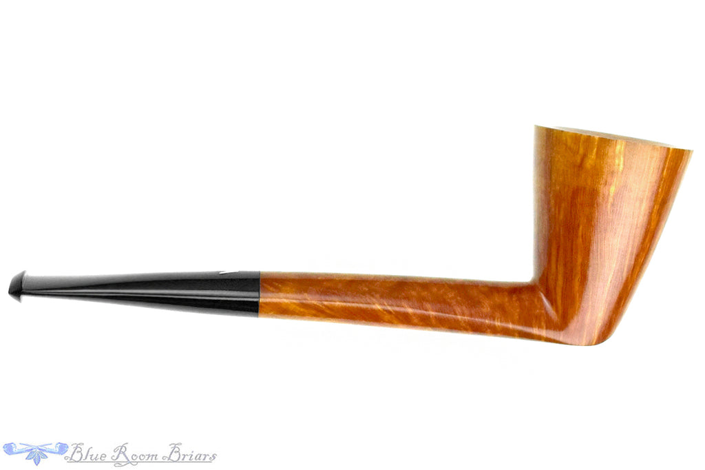 Fiamma di Re Pipe Two Crown Dublin Sitter with Oval Shank