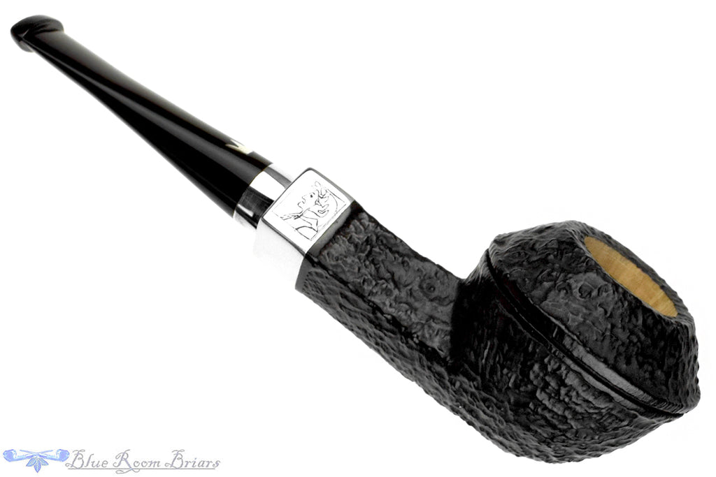 Blue Room Briars is proud to present this Fiamma di Re Rhodesiart Dante Epica Sandblast Bulldog With Silver