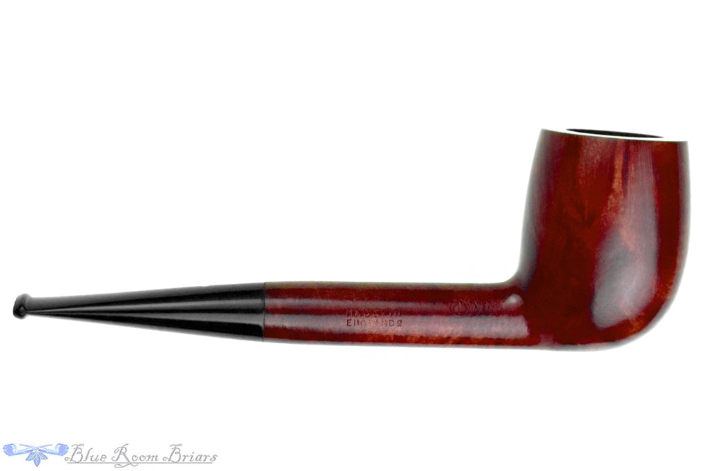 Blue Room Briars is proud to present this Dunhill Bruyere 36 (1960 Make) Long Shank Billiard Estate Pipe
