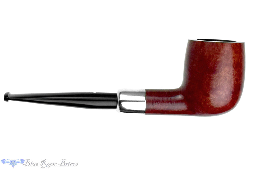 Blue Room Briars is proud to present this Dunhill Bruyere 31031 (1981 Make) Billiard with Silver and Military Mount Estate Pipe
