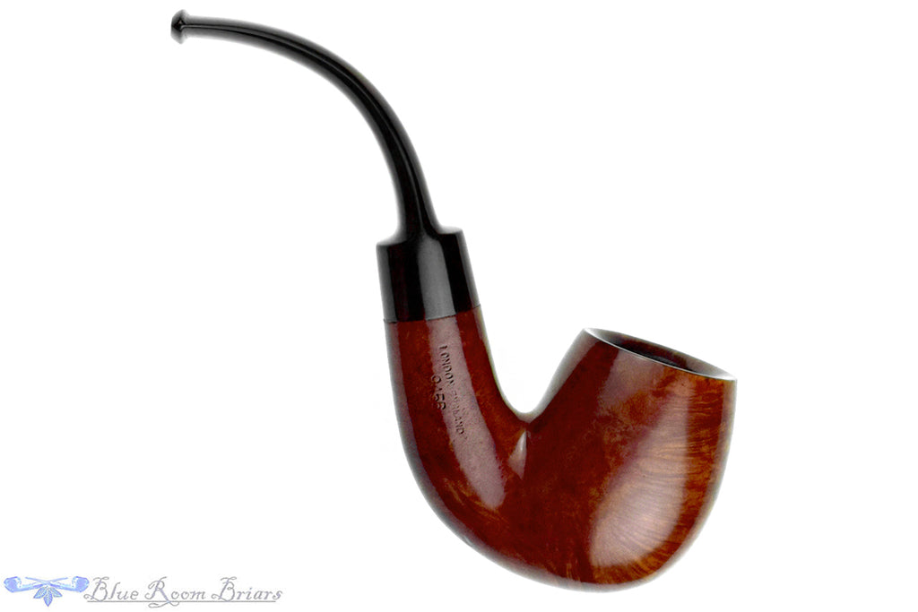 Blue Room Briars is proud to present this GBD New Standard 9456 (Pre-Cadogan) Bent Billiard Estate Pipe