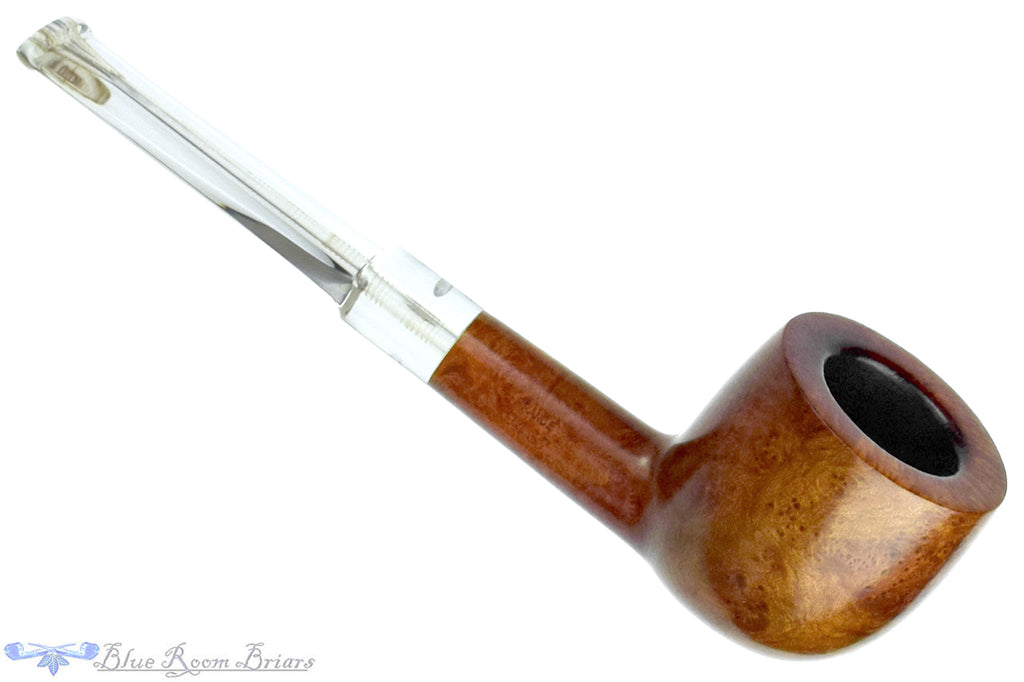 Blue Room Briars is proud to present this GBD Speciale Standard 9437 (Pre-Cadogan) Pot Sitter with Perspex Estate Pipe