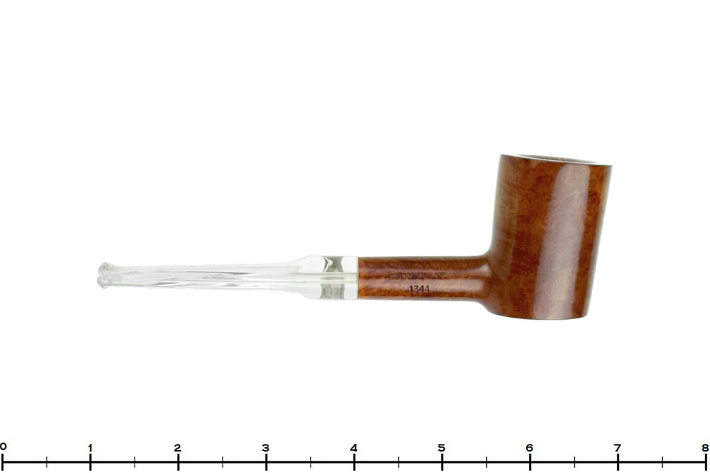 Blue Room Briars is proud to present this GBD Century 1344 Poker Sitter with Perspex Estate Pipe