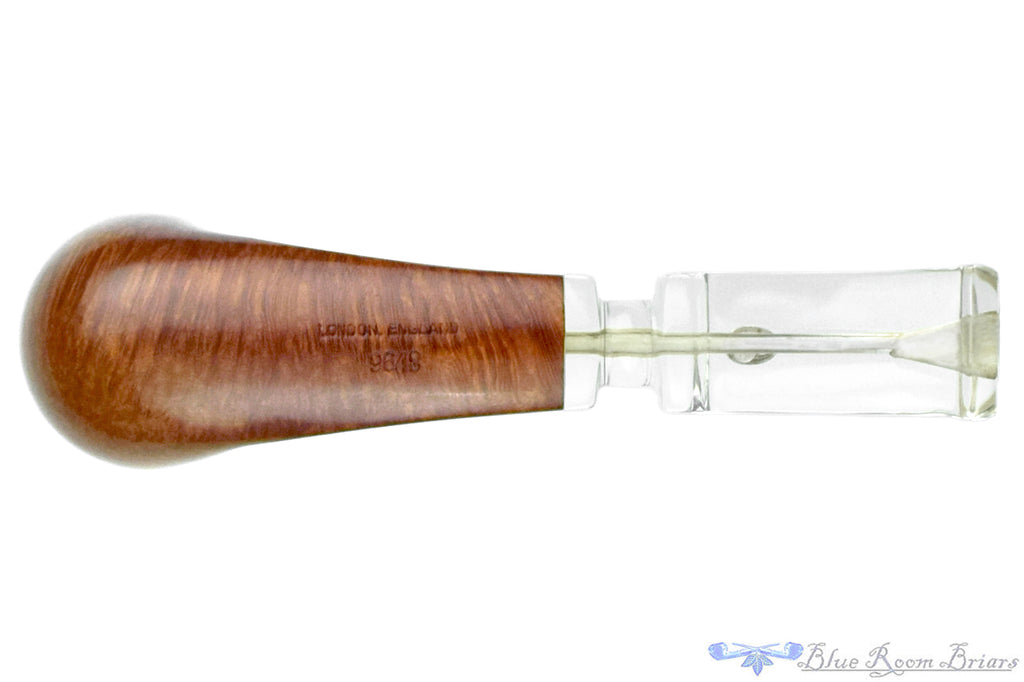 Blue Room Briars is proud to present this GBD International 9648 (Post Cadogan) Billiard with Perspex Estate Pipe