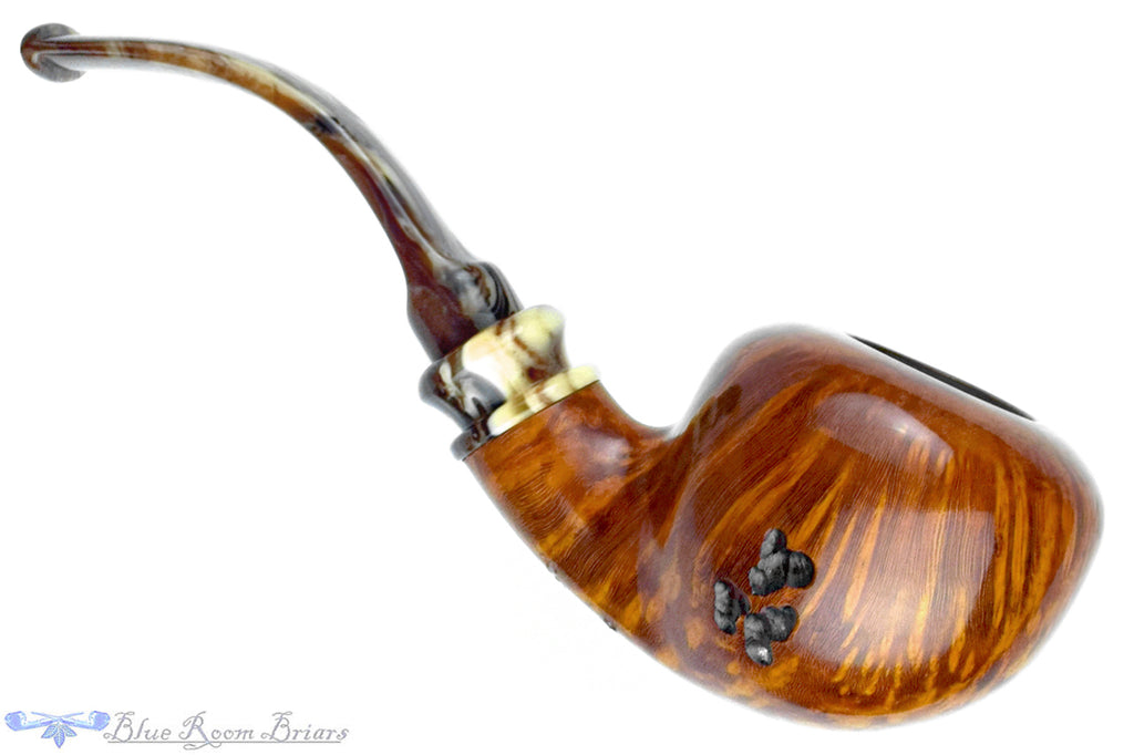 Blue Room Briars is proud to present this Neerup Classic Bent Spot Carved Pear Estate Pipe