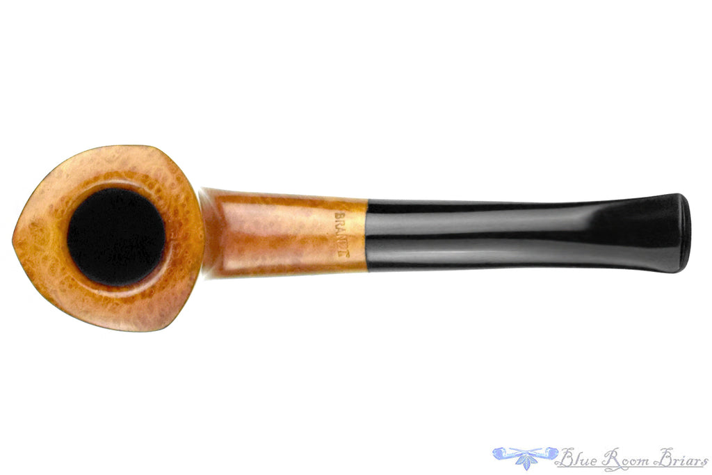 Blue Room Briars is proud to present this Hans Brandt Handmade Straightgrain Tri-Corner Dublin Estate Pipe