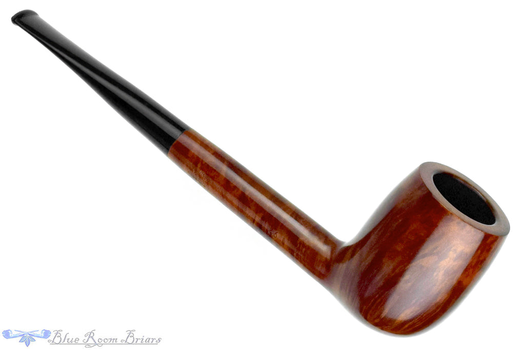 Blue Room Briars is proud to present this Comoy's Regent 66 Billiard Sitter Estate Pipe