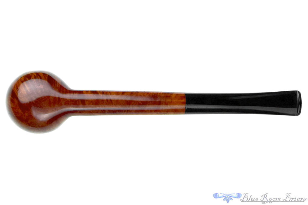 Blue Room Briars is proud to present this Comoy's Regent 66 Billiard Sitter Estate Pipe