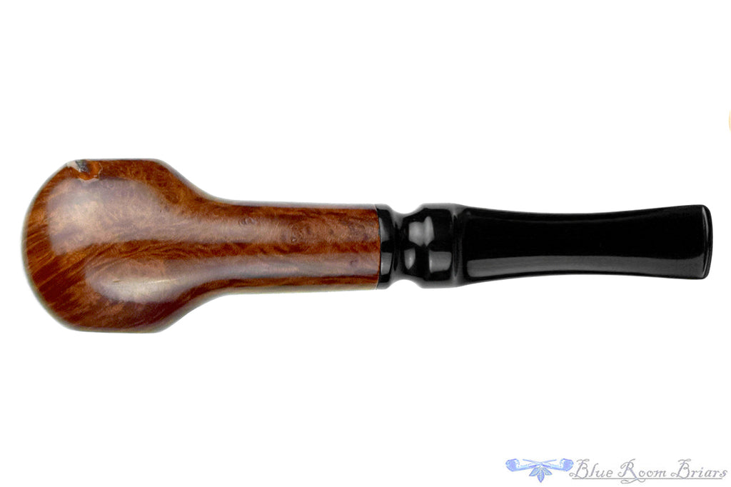 Blue Room Briars is proud to present this English Straight Grain Panel Billiard Estate Pipe