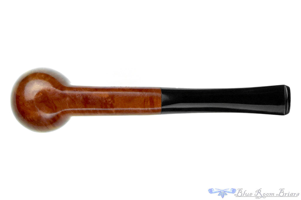 Blue Room Briars is proud to present this Sasieni Four Dot Natural Pembroke Billiard Sitter Estate Pipe