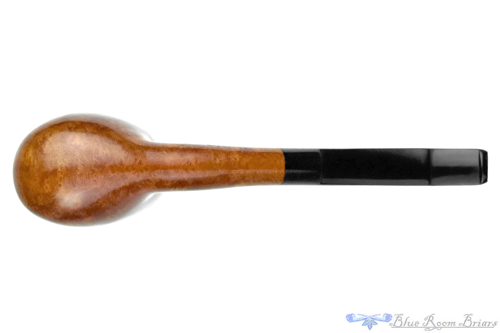 Blue Room Briars is proud to present this Charatan Executive Bent Freehand Estate Pipe