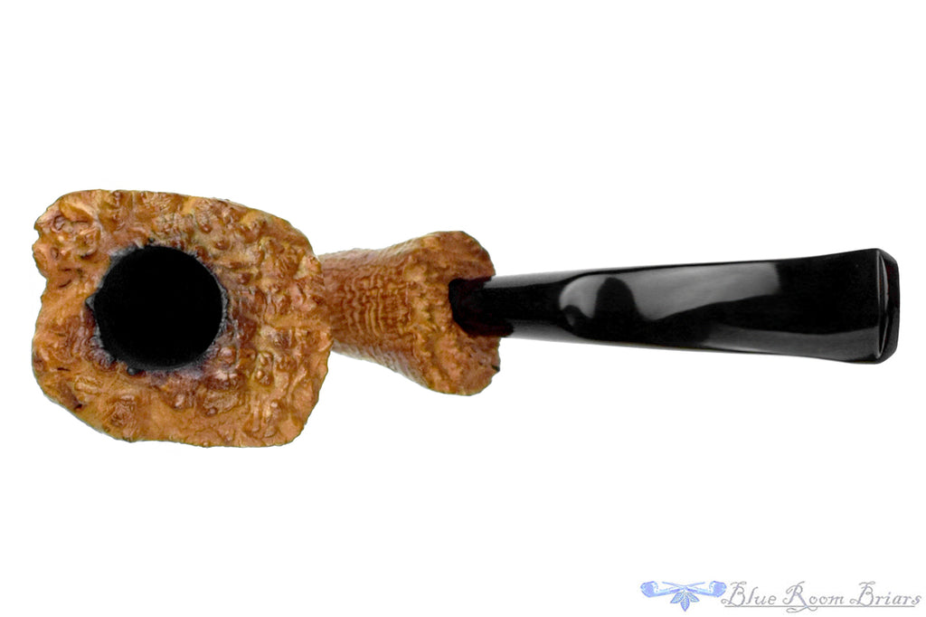 Blue Room Briars is proud to present this Sasieni Four Dot Ruff-Root 105 Bent Sandblast Freehand with Plateaux Estate Pipe