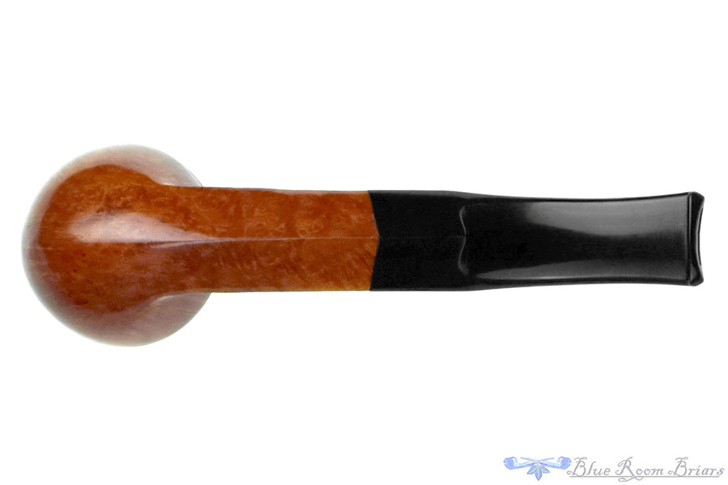 Blue Room Briars is proud to present this Astley's Balmoral Bent Bulldog Estate Pipe