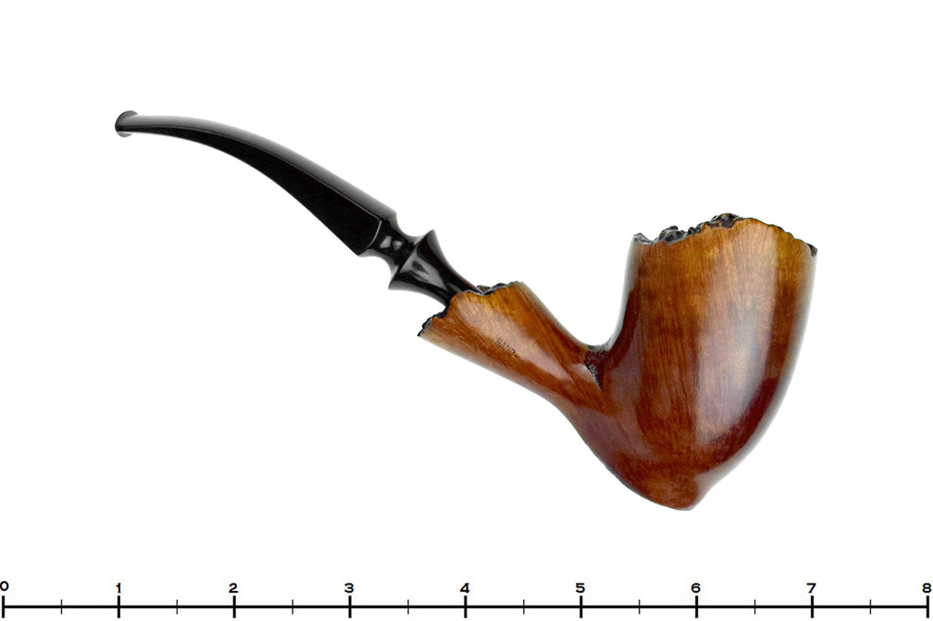 Blue Room Briars is proud to present this Viggo Nielsen Bent Partial Sandblast Freehand with Plateaux Estate Pipe
