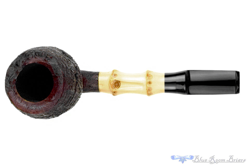 Blue Room Briars is proud to present this Joe Hinkle Pipe 25z Sandblast Egg with Bamboo