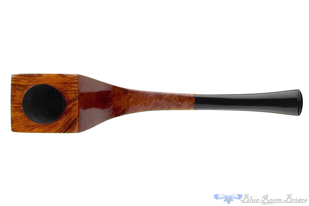 Blue Room Briars is proud to present this Larsen Handmade Super 115 Paneled Horn Sitter Estate Pipe