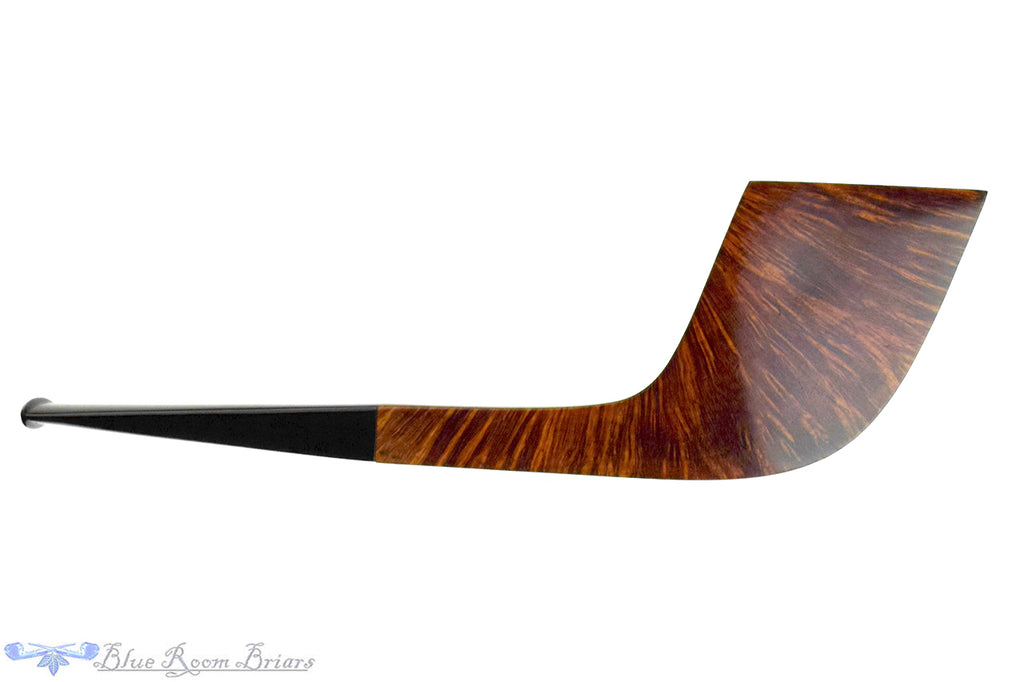 Blue Room Briars is proud to present this Larsen Handmade Super 115 Paneled Horn Sitter Estate Pipe