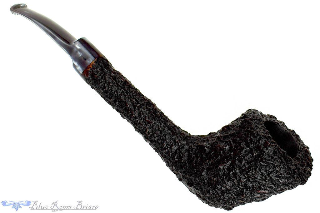Blue Room Briars is proud to present this Cameo Mano (Savinelli) Large Rusticated Yachtsman Estate Pipe