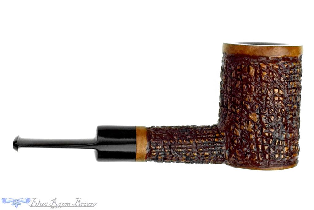 Blue Room Briars is proud to present this Mastro Beraldi Carved Poker Sitter Estate Pipe