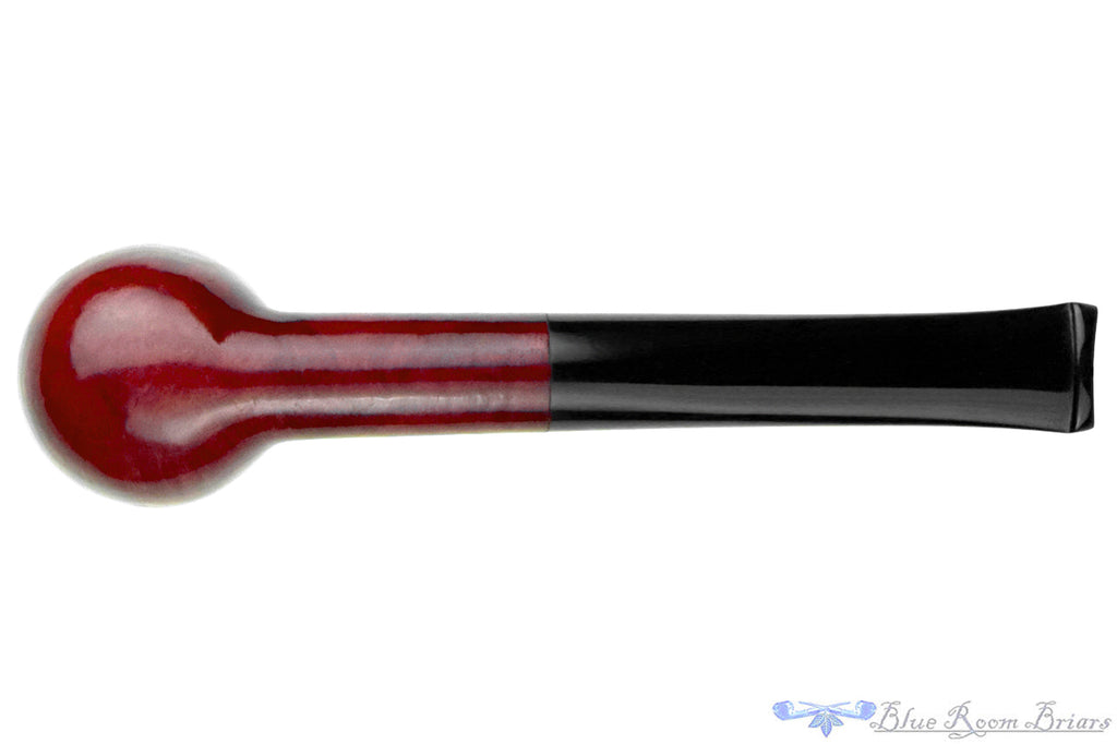 Blue Room Briars is proud to present this Dunhill Bruyere 59 (1968 Make) Billiard Estate Pipe